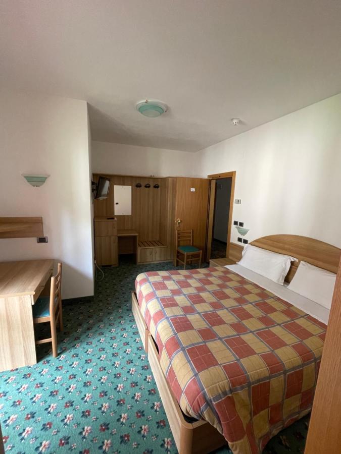 Albergo La Bicocca パネヴェッジョ エクステリア 写真
