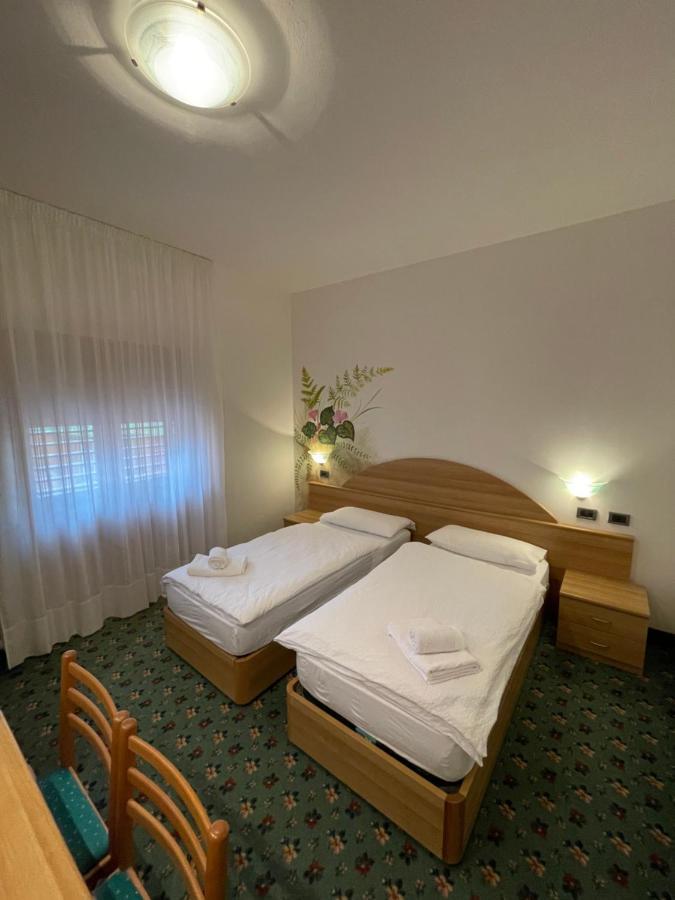 Albergo La Bicocca パネヴェッジョ エクステリア 写真